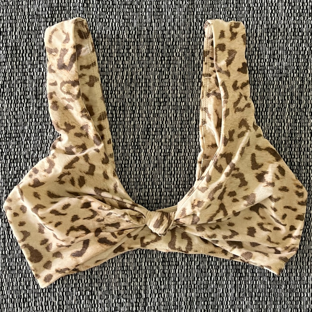 Mikoh bikini top